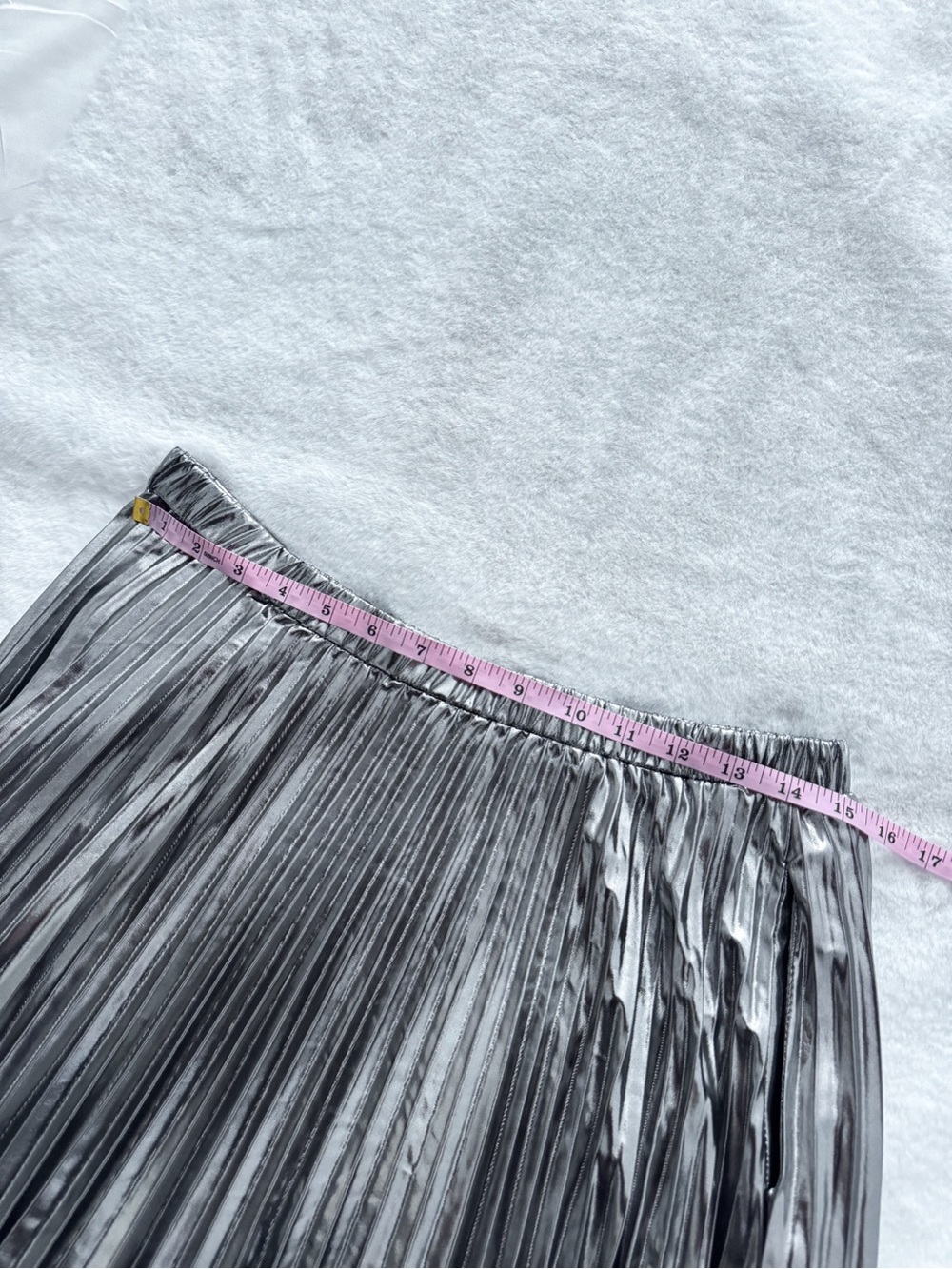 Dressed In Lala Metallic Pleated Midi Skirt in Sterling Silver - Picture 14 of 15